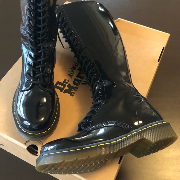 dr martens 1b60 patent